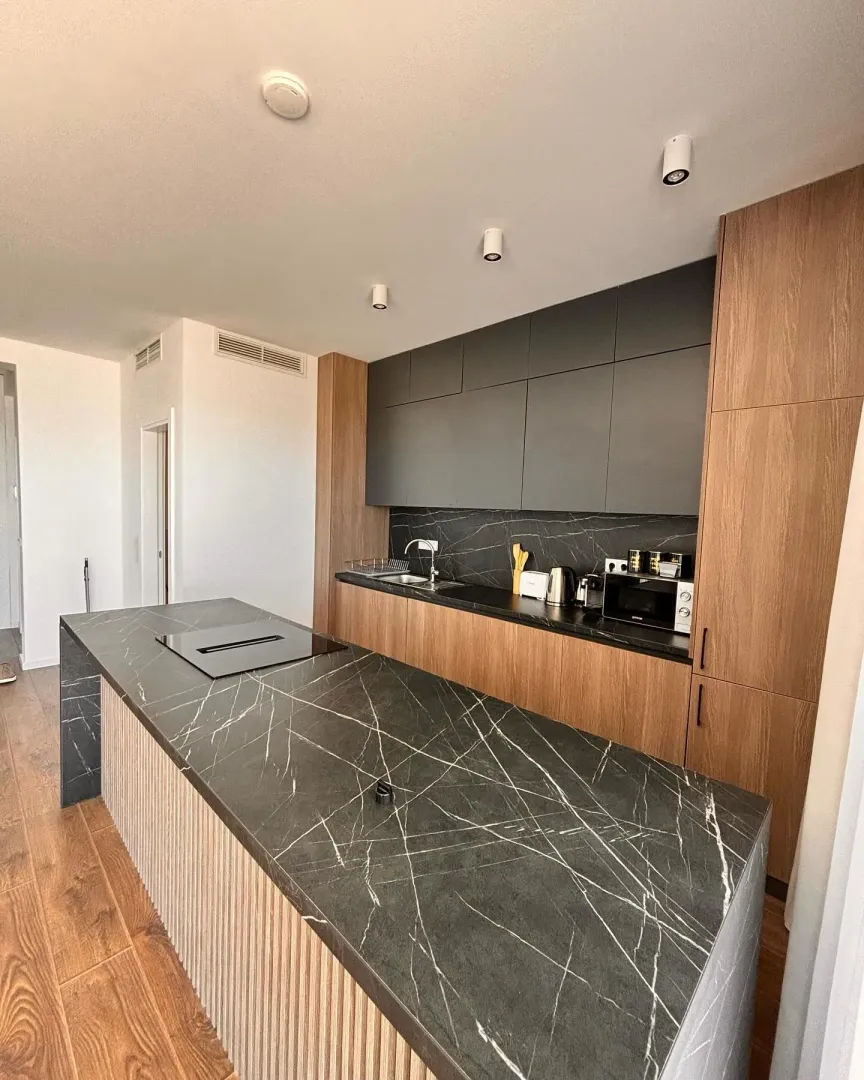 Sale, two bedroom apartment, 140m², Bečići, Budva