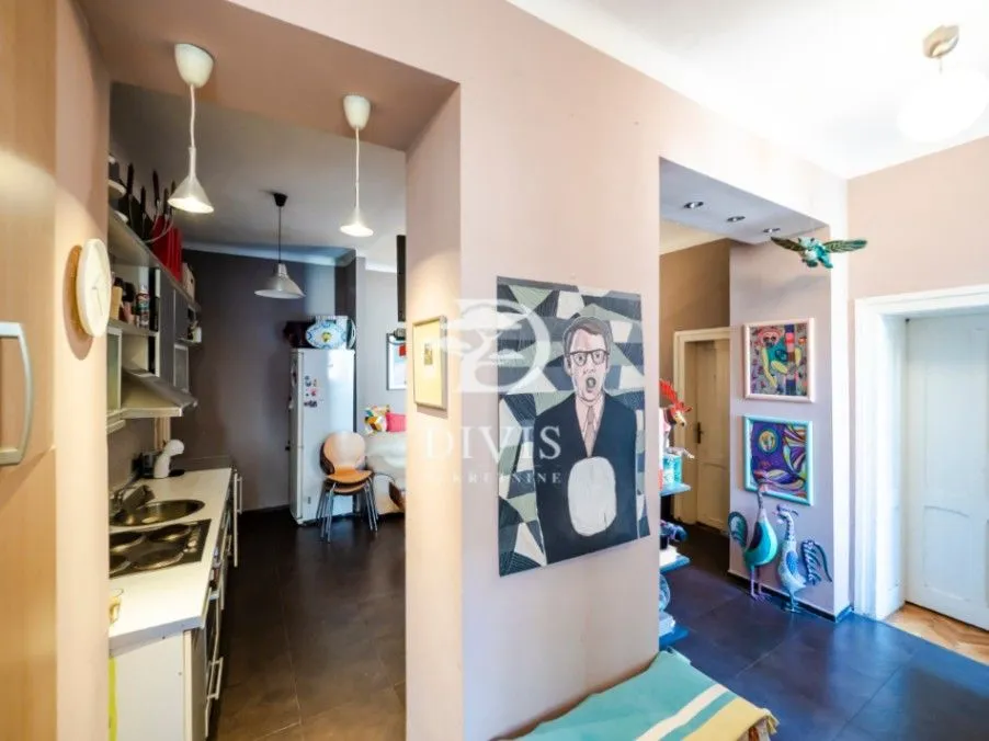 Prodaja, trosoban stan, 81m², Stari Grad, Beograd