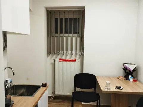 Prodaja, četvorosoban stan, 84m², Stari Grad, Beograd - image 12