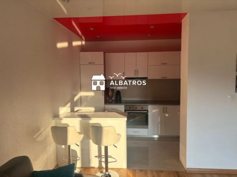 Prodaja, stan, 60m², Šušanj, Bar