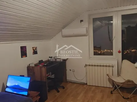 Sale, house, 225m², Zemun Ugrinovci, Zemun Sve Podlokacije - image 8