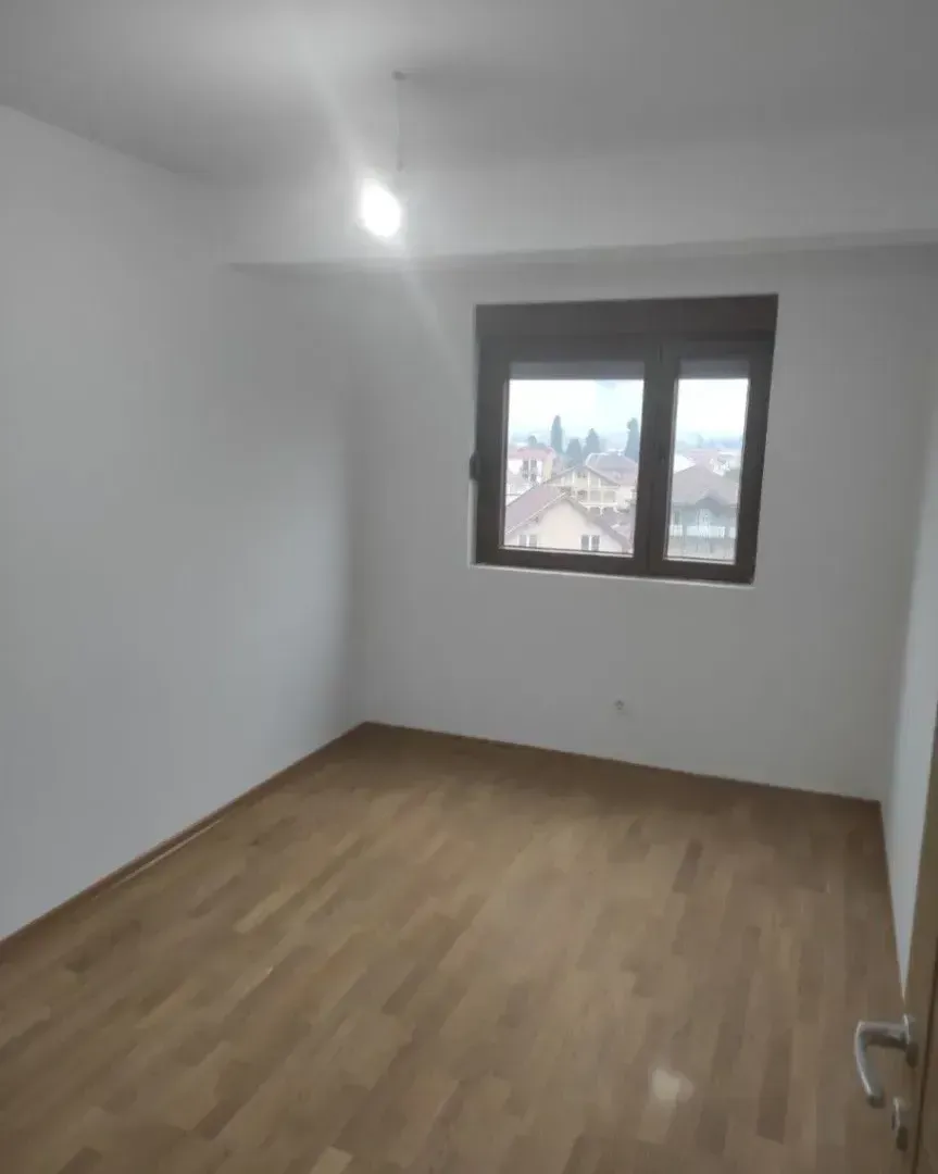 Prodaja, dvosoban stan, 56m², Stari Aerodrom, Podgorica