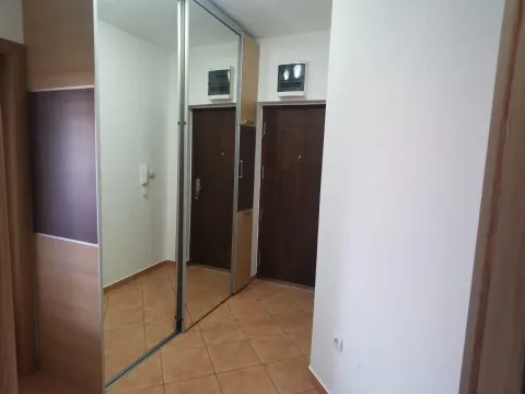 Izdavanje, jednosoban stan, 43m², Zabjelo, Podgorica - image 10
