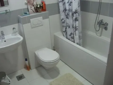 Izdavanje, stan, 75m², City Kvart, Podgorica - image 7