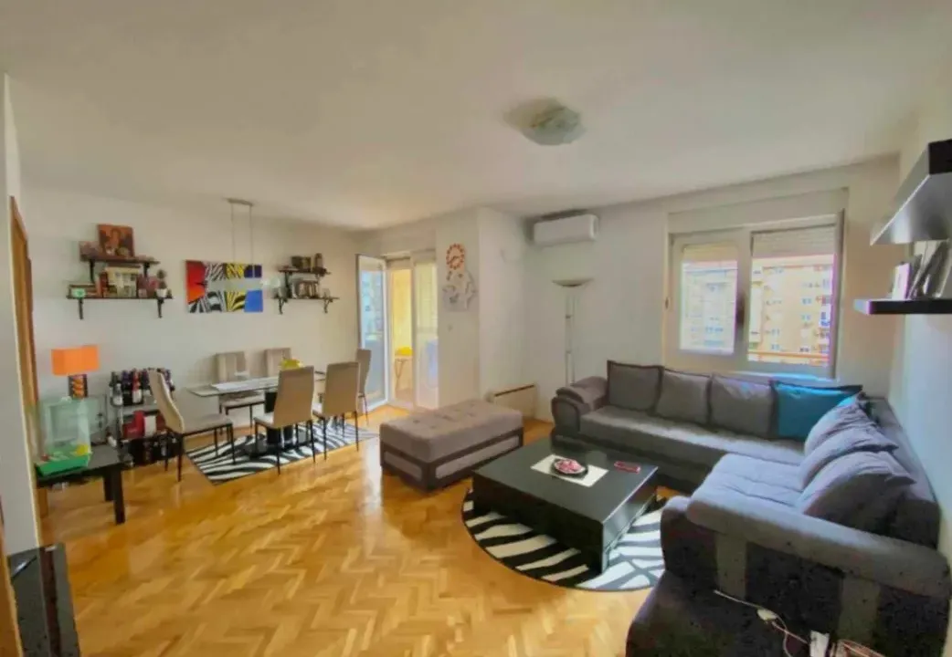 Prodaja, jednosoban stan, 57m², Stari Aerodrom, Podgorica