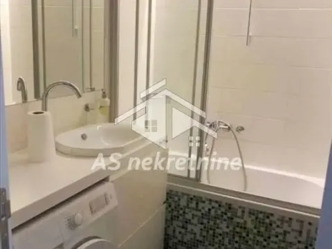 Izdavanje, dvosoban stan, 56m², Stari Grad, Beograd - image 7