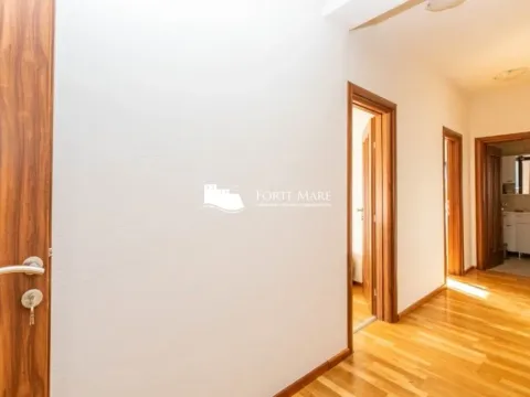 Prodaja, kuća, 201m², Topla, Herceg Novi - image 8