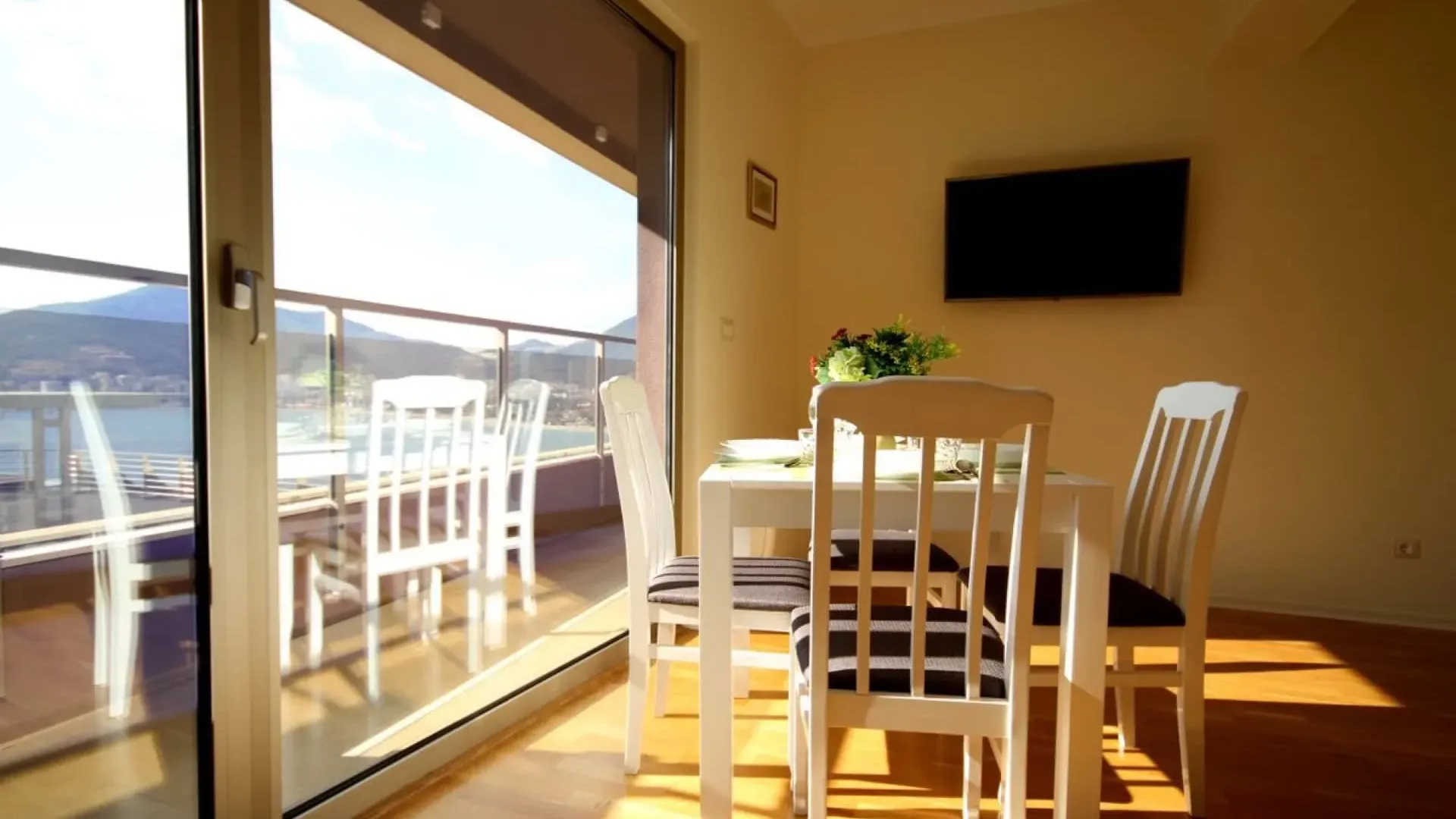 Sale, apartment, 51m², Bečići, Budva
