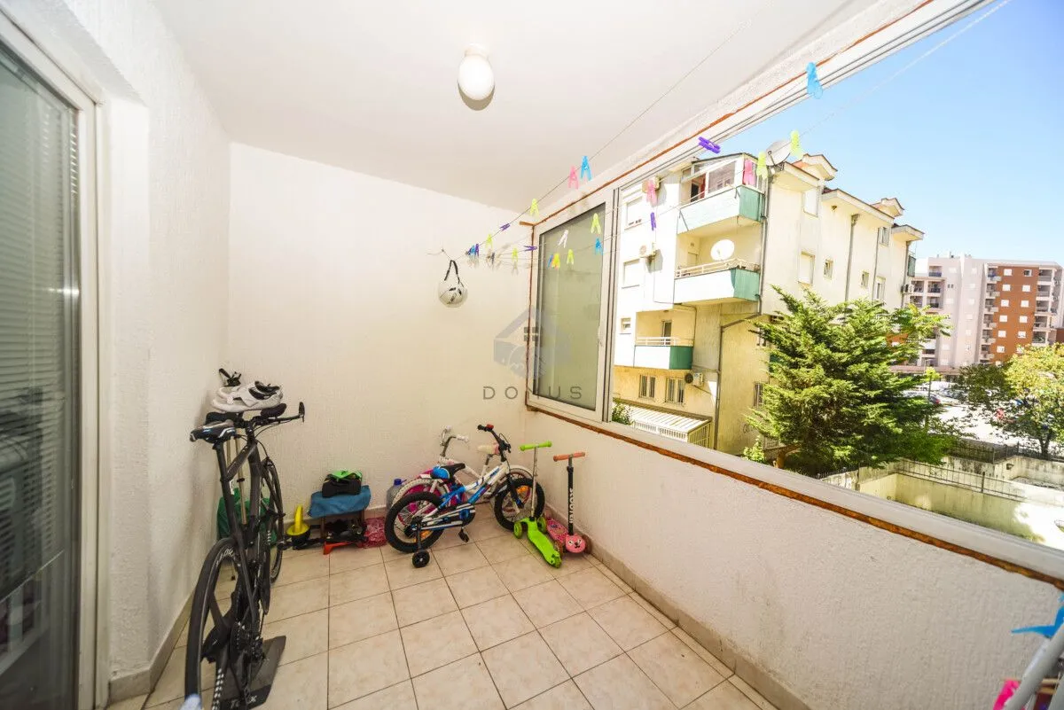 Prodaja, jednosoban stan, 48m², Stari Aerodrom, Podgorica