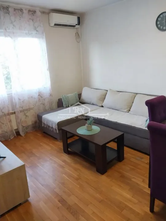 Prodaja, jednosoban stan, 37m², Karaburma, Palilula Sve Podlokacije