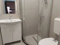 Izdavanje, poslovni prostor, 70m², Centar, Podgorica - image 5