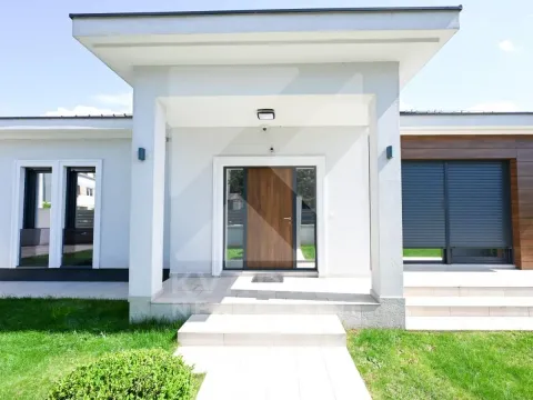 Rent, house, 170m², Dalmatinska ulica, Podgorica - image 2