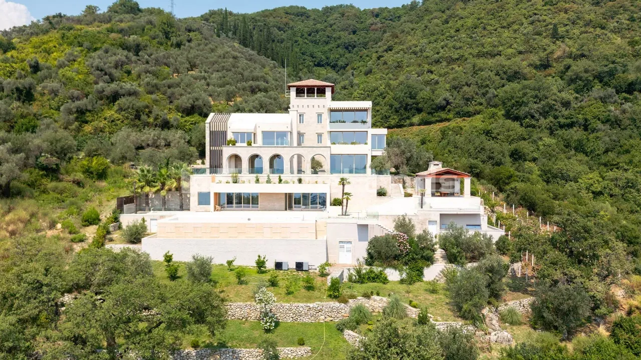 Sale, house, 1482m², Donja Lastva, Tivat