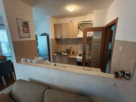 Rent, two bedroom apartment, 75m², Blok 9, Podgorica - image 6