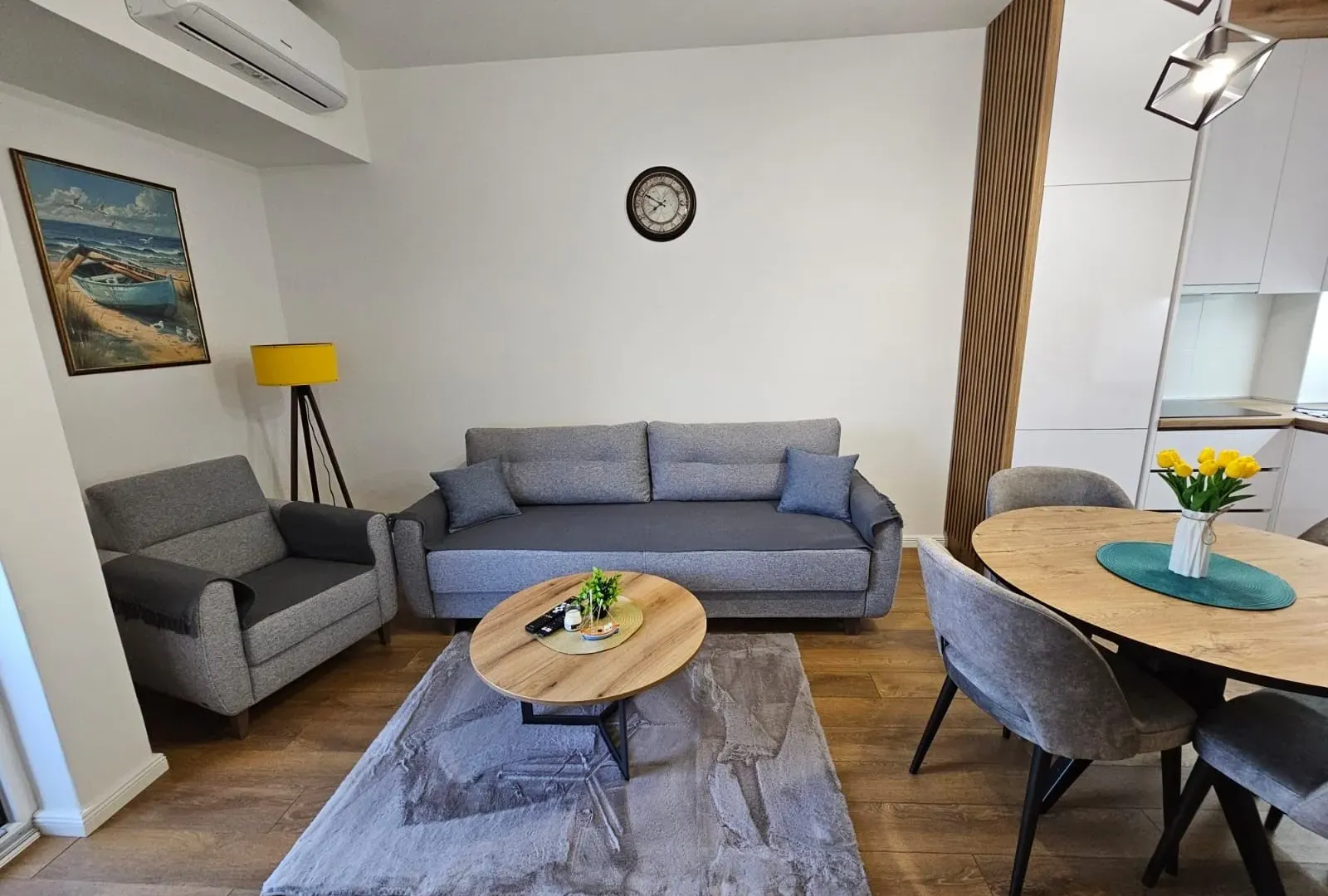 Izdavanje, dvosoban stan, 58m², Bijela, Herceg Novi