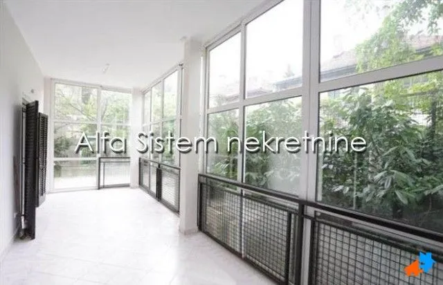 Izdavanje, kuća, 550m², Autokomanda, Voždovac Sve Podlokacije