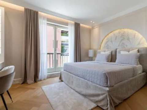 Sale, three bedroom apartment, 201m², Porto Montenegro, Tivat - image 11