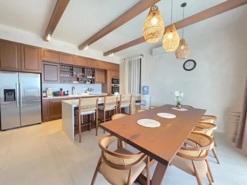 Prodaja, kuća, 280m², Reževići, Budva - image 17