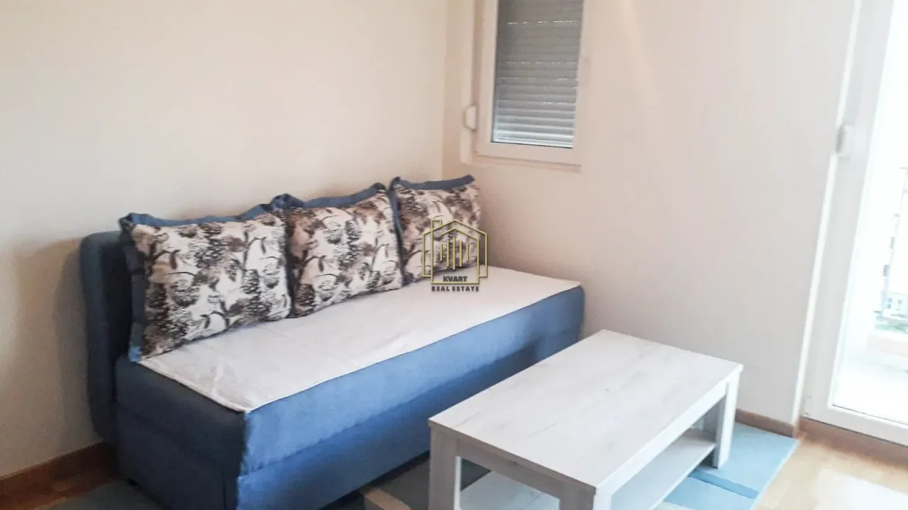 Izdavanje, jednosoban stan, 42m², Stari Aerodrom, Podgorica