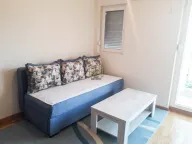 Izdavanje, jednosoban stan, 42m², Stari Aerodrom, Podgorica