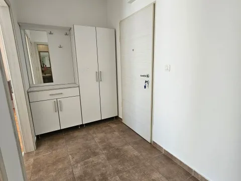 Rent, one bedroom apartment, 53m², Zabjelo, Podgorica - image 8