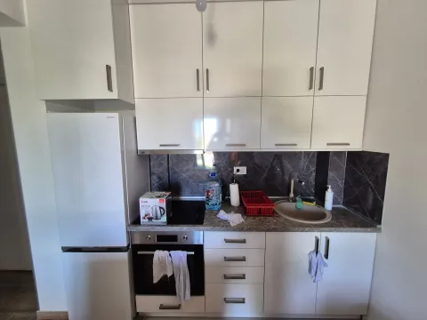Rent, one bedroom apartment, 40m², Šušanj, Bar - image 7