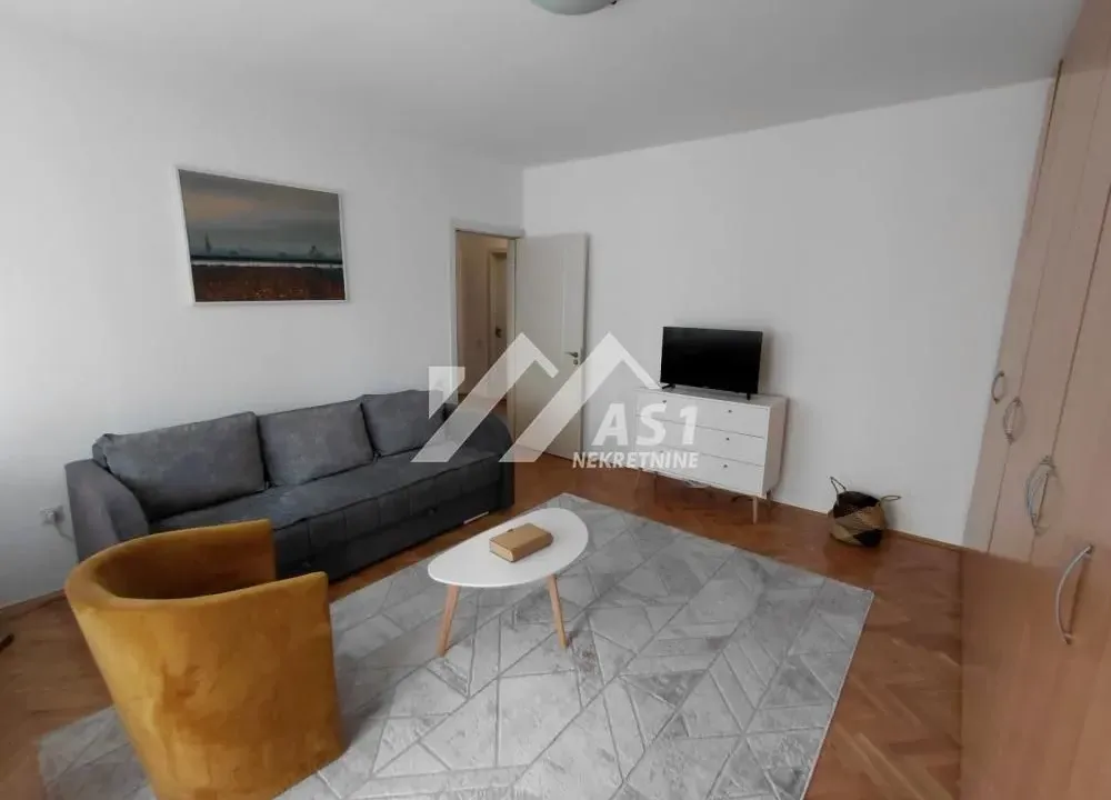 Izdavanje, dvosoban stan, 63m², Liman 4, Novi Sad Sve Podlokacije