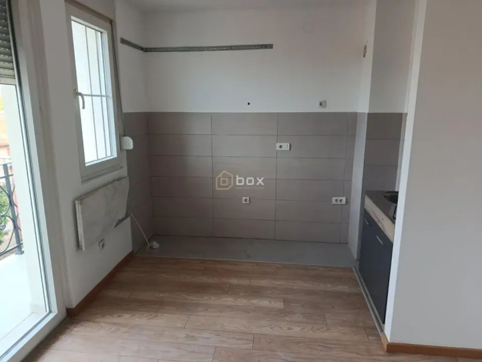 Rent, one bedroom apartment, 43m², Medijana, Niš