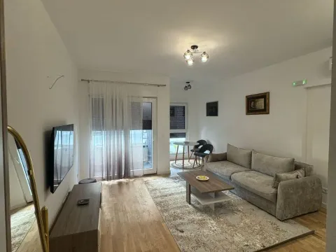 Rent, studio apartment, 36m², Centar, Bar - image 3