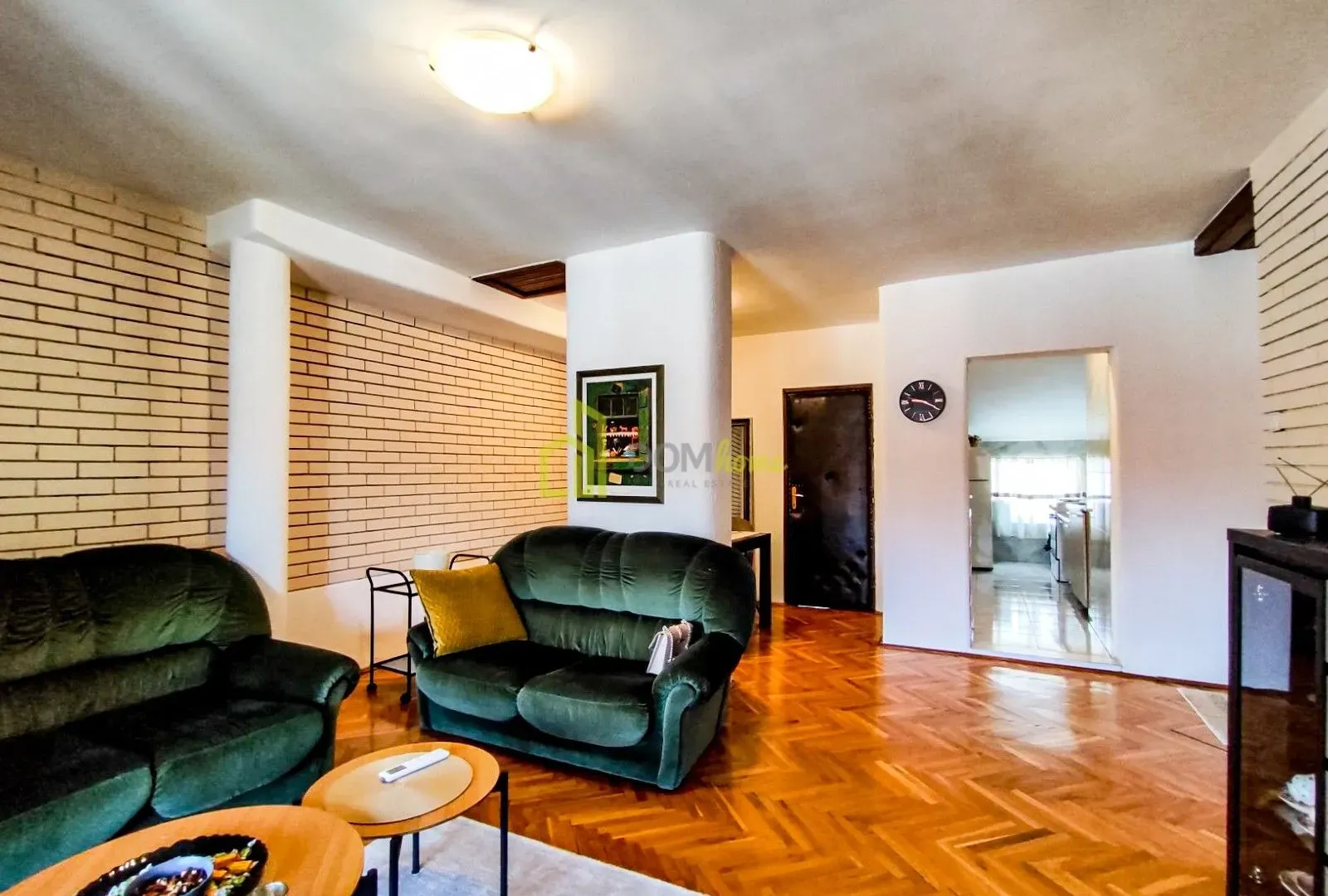 Prodaja, dvosoban stan, 75m², Centar, Podgorica