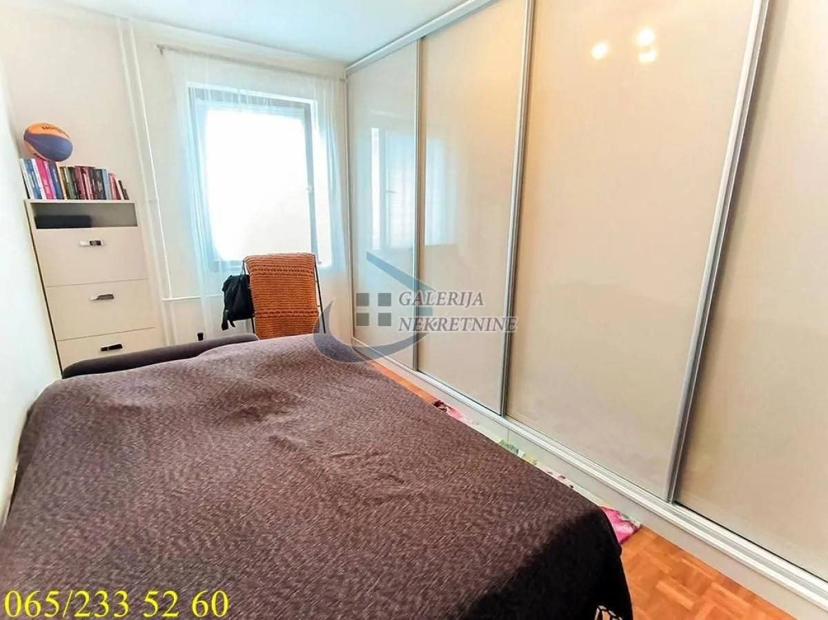 Prodaja, dvosoban stan, 64m², Novi Beograd Blok 62, Novi Beograd Sve Podlokacije