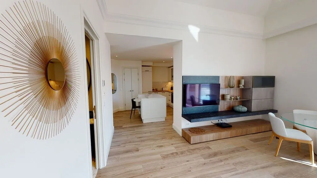 Prodaja, dvosoban stan, 74m², Tivat, Crna Gora