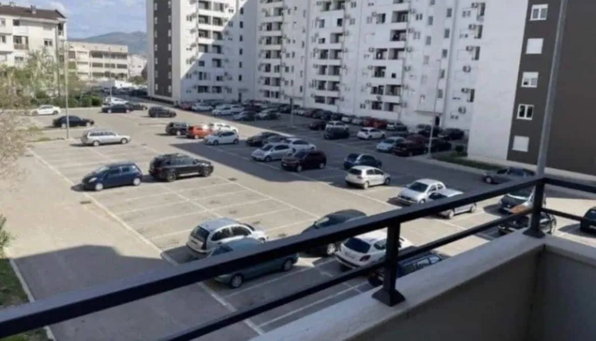 Rent, one bedroom apartment, 49m², Stari Aerodrom, Podgorica