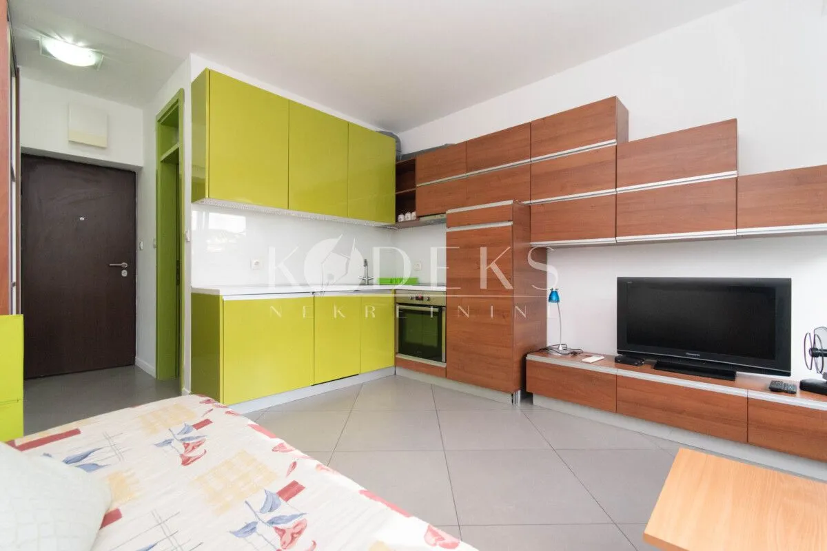 Rent, studio apartment, 25m², Preko Morače, Podgorica