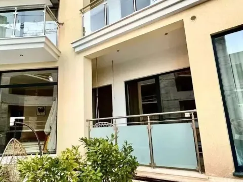 Prodaja, dvosoban stan, 81m², Budva, Crna Gora - image 10