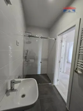 Izdavanje, trosoban stan, 73m², Novo naselje, Novi Sad - image 7
