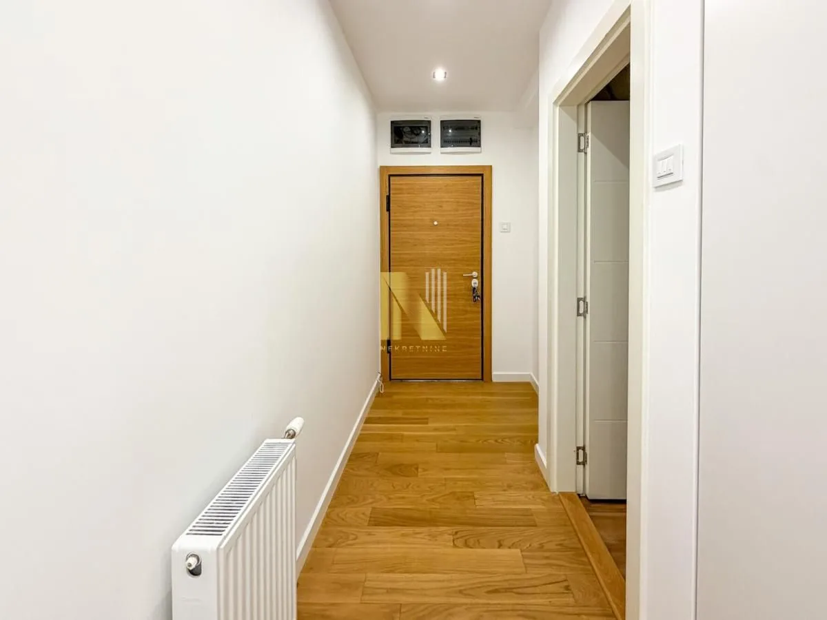 Prodaja, četvorosoban stan, 112m², Adamovićevo Naselje, Novi Sad Sve Podlokacije