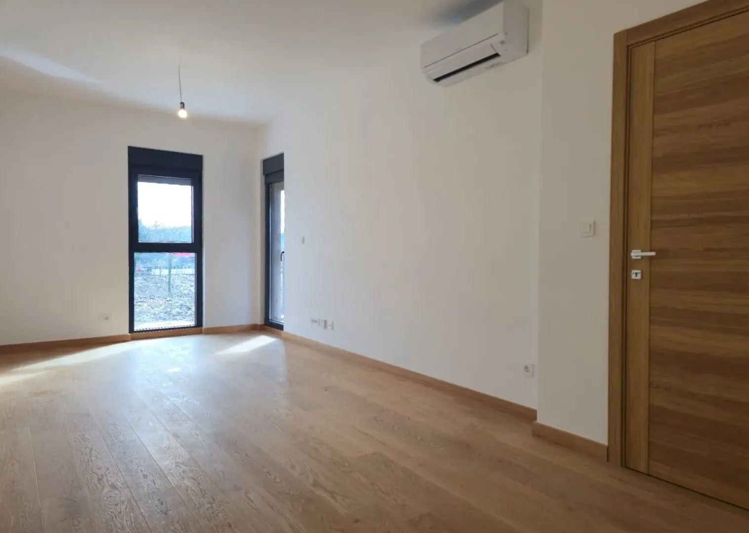 Izdavanje, jednosoban stan, 47m², City Kvart, Podgorica