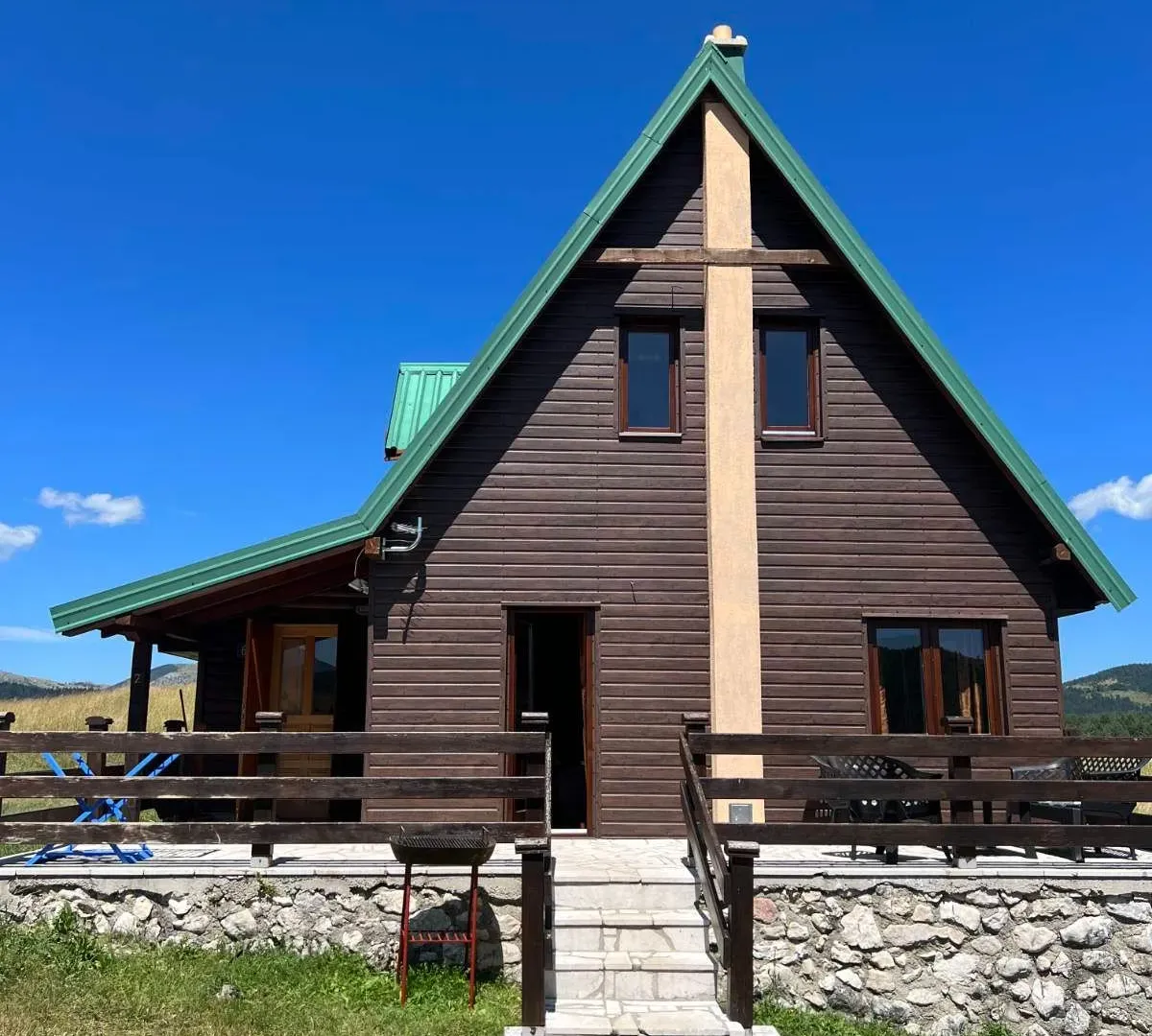 Prodaja, kuća, 98m², Žabljak, Crna Gora
