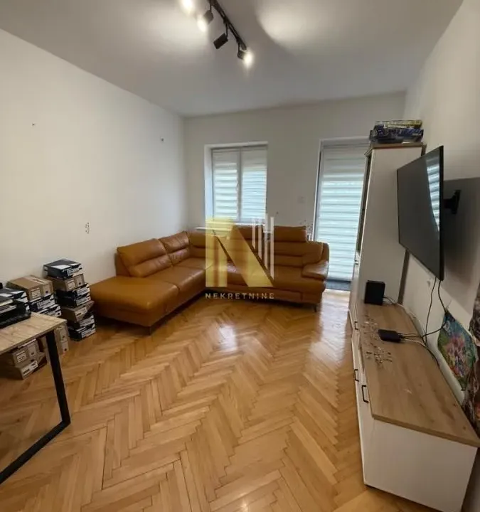 Rent, house, 120m², Petrovaradin, Novi Sad