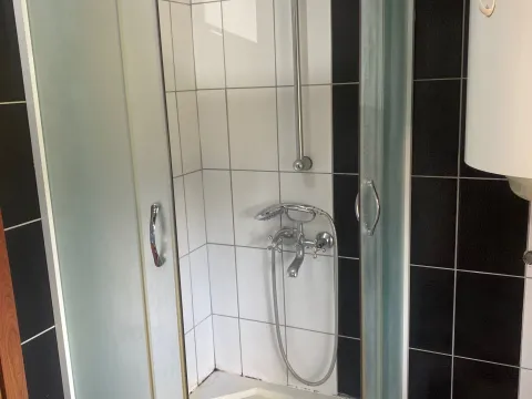 Rent, house, 85m², Zagorič, Podgorica - image 12