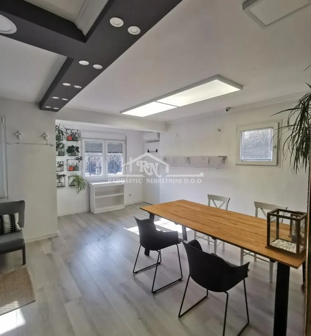 Prodaja, jednosoban stan, 35m², Cerak, Beograd