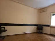 Izdavanje, poslovni prostor, 122m², Klinički Centar, Beograd - image 11