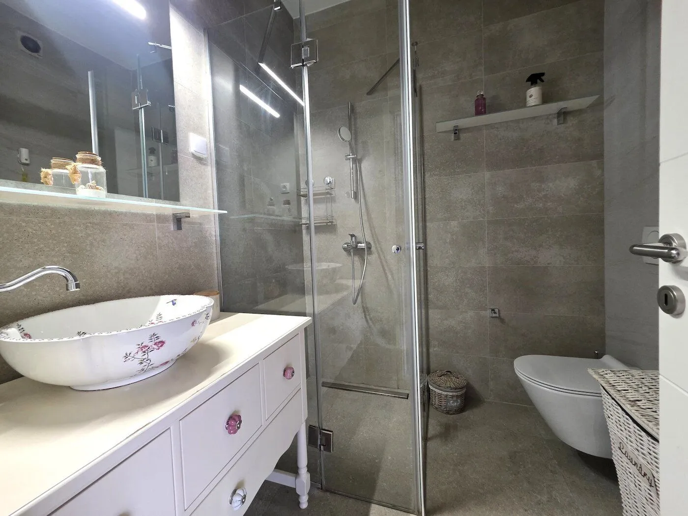 Rent, apartment, 40m², Vezirov Most, Podgorica