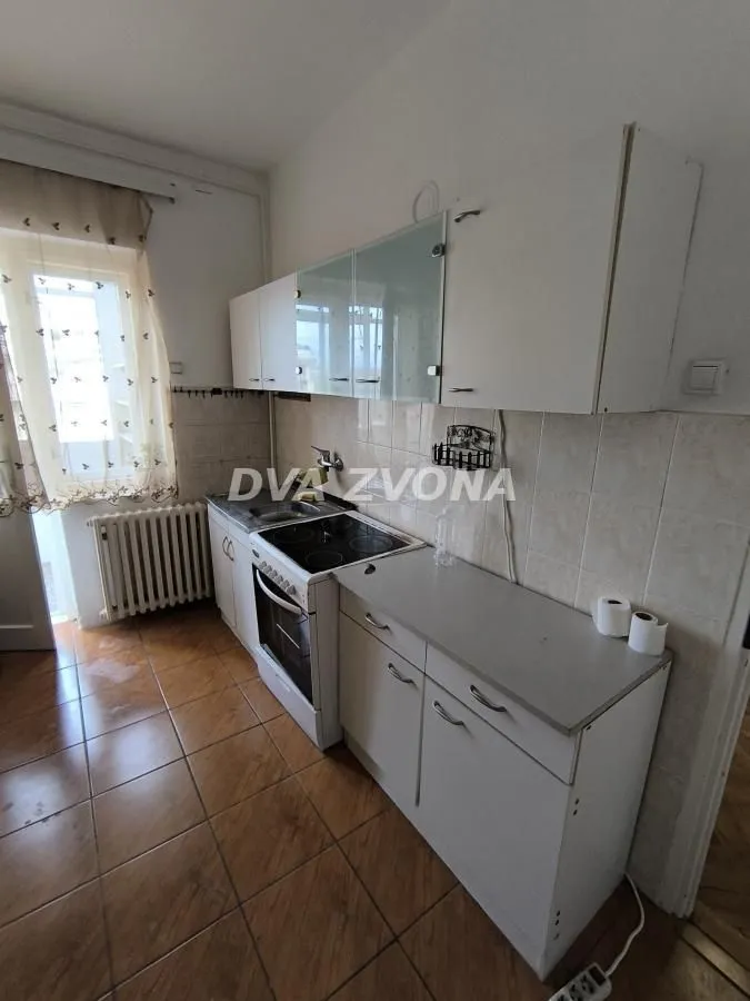 Prodaja, trosoban stan, 68m², Podbara, Novi Sad Sve Podlokacije