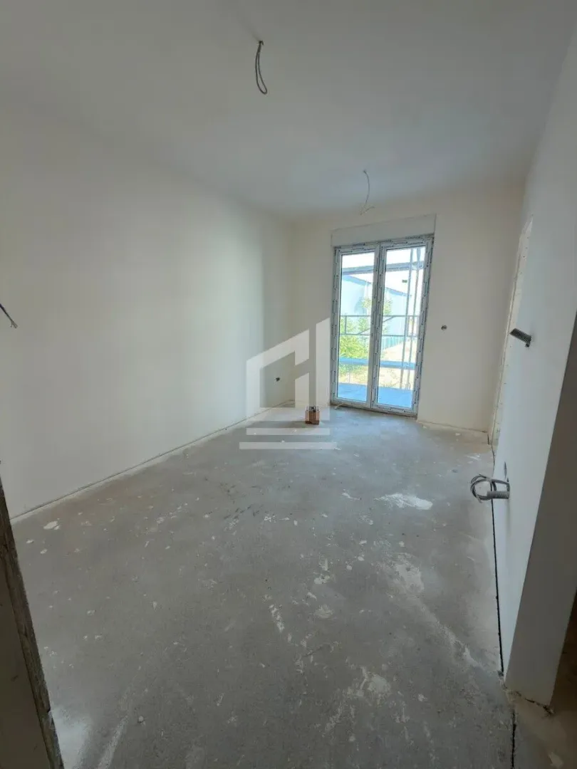 Prodaja, jednosoban stan, 42m², Dahna, Podgorica