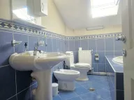 Izdavanje, kuća, 390m², Zagorič, Podgorica - image 30