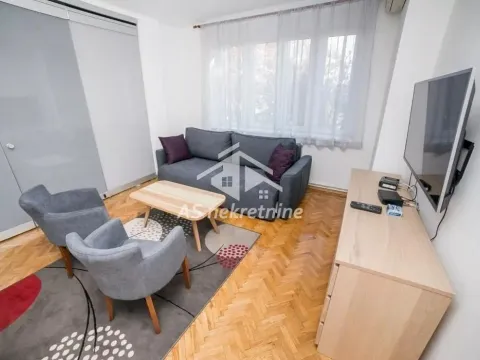 Izdavanje, trosoban stan, 97m², Stari Grad, Beograd - image 7