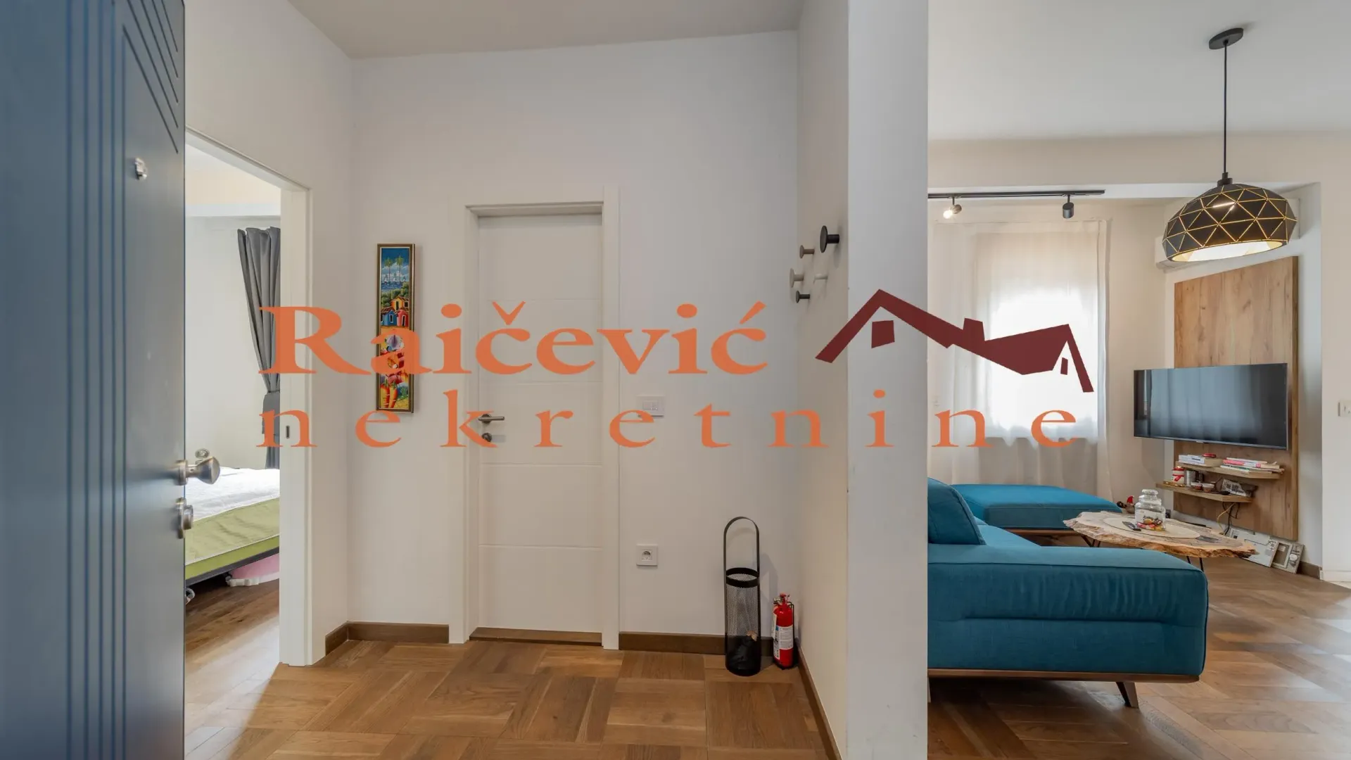 Izdavanje, dvosoban stan, 40m², Šumice, Beograd