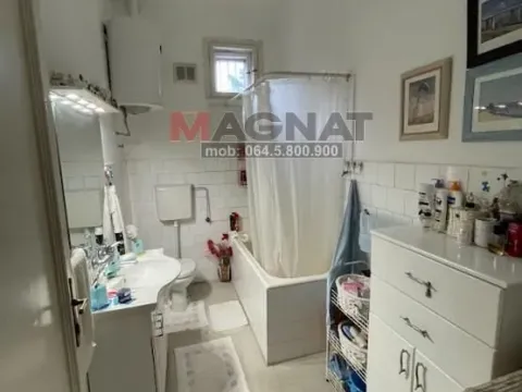 Sale, house, 230m², Senjak, Beograd - image 12